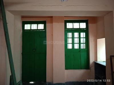 Bathroom Image of 400 Sq.ft 1 BHK Apartment / Flat for rent in Rishra Hooghly for Rs. 4000