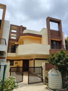 Image of 2800 Sq.ft 4 BHK Independent House for rent in Aarone York Villa, County Walk Township, Indore for Rs. 35000
