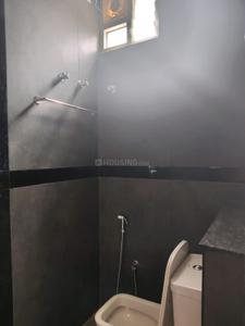 Bathroom Image of 1250 Sq.ft 3 BHK Apartment / Flat for rent in Kolathur Chennai for Rs. 35000