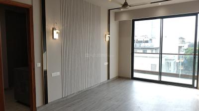 Bedroom Image of 4300 Sq.ft 4.5 BHK Builder Floor for sale in Greenwood City Floors, Sector 45 Gurgaon for Rs. 65000000