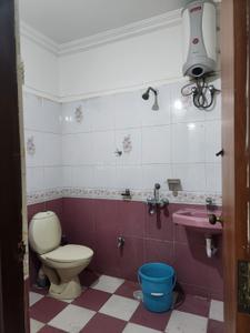 Bathroom Image of 1120 Sq.ft 2 BHK Apartment / Flat for rent in Himayath Nagar Hyderabad for Rs. 23000