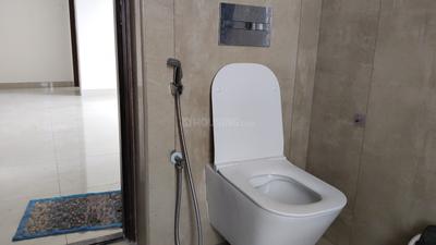 Bathroom Image of 1154 Sq.ft 2 BHK Apartment / Flat for rent in Adroit Fortune, Sholinganallur Chennai for Rs. 36000