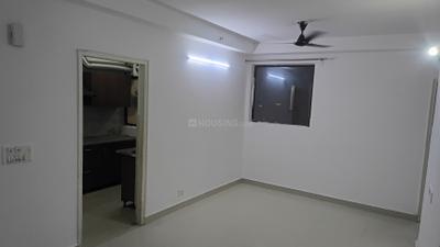 Living Room Image of 1871 Sq.ft 3 BHK Apartment / Flat for rent in RG Luxury, Noida Extension Greater Noida for Rs. 28000