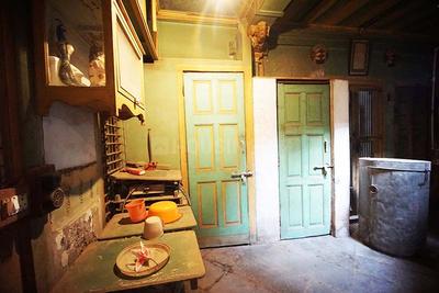 Bathroom Image of 2502 Sq.ft 6 BHK Independent House for sale in Khadia Ahmedabad for Rs. 19000000
