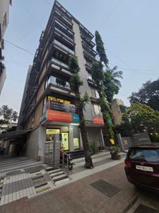 Image of 888 Sq.ft 2 BHK Apartment / Flat for sale in Bandra West, Mumbai for Rs. 46500000