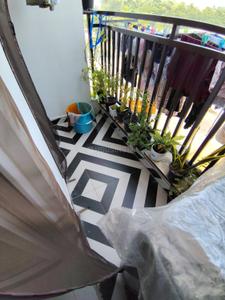 Balcony Image of 1050 Sq.ft 2 BHK Apartment / Flat for rent in Greno Residency, Devla Greater Noida for Rs. 20000