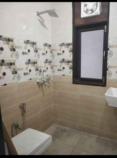 Chhattarpur Floors B288 - Ravi Sharma and Associates Bathroom 1