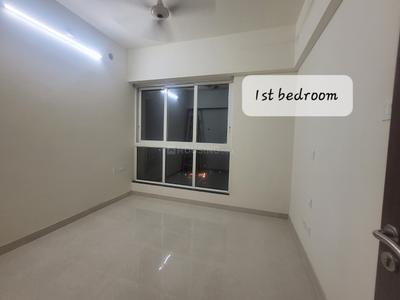 Bedroom Image of 977 Sq.ft 3 BHK Apartment / Flat for rent in Sheth Montana Phase 2, Mulund West Mumbai for Rs. 75000