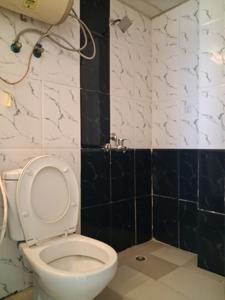 Bedroom Two Image of 915 Sq.ft 2 BHK Apartment / Flat for sale in Nimbus The Hyde Park, Sector 78 Noida for Rs. 9500000