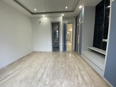 Bedroom Image of 1350 Sq.ft 3 BHK Builder Floor for sale in Ashok Vihar New Delhi for Rs. 37500000