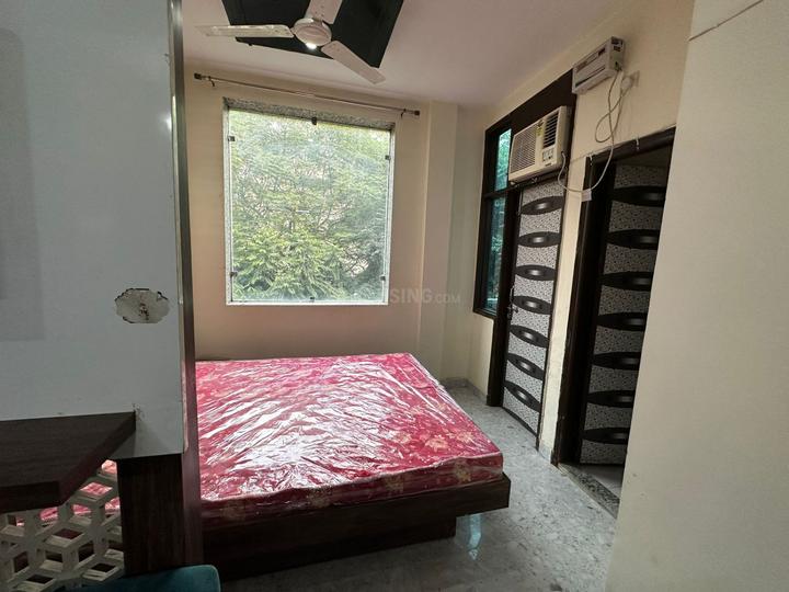 Sector 40 Bedroom 1