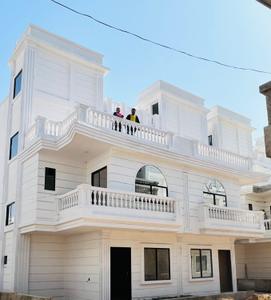 Image of 1750 Sq.ft 4.5 BHK Villa for rent in Shreenathji Aangan, Waghodia Road, Vadodara for Rs. 22000