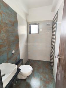 Bathroom Image of 1600 Sq.ft 3 BHK Villa for sale in Matangi Radhekrishna Villa, Dabhoi Vadodara for Rs. 6500000