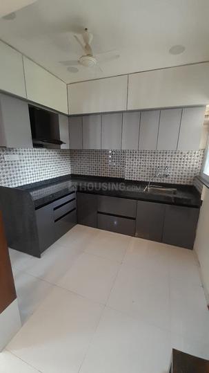 Majestique Euriska Main Image 1