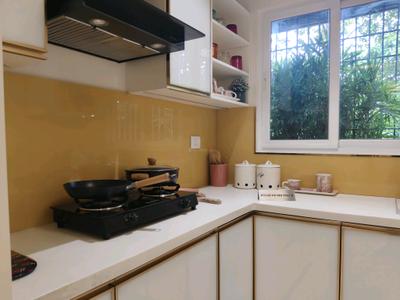 Kitchen Image of 1689 Sq.ft 3 BHK Apartment / Flat for sale in Incor Matira, Siruseri Chennai for Rs. 8200000
