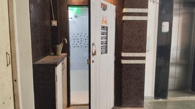 Living Room Image of 425 Sq.ft 1 BHK Apartment / Flat for rent in Saptarshi CHS, Malad West Mumbai for Rs. 31500
