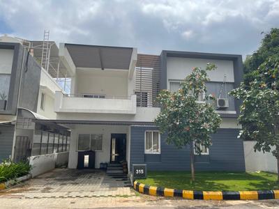 Image of 4000 Sq.ft 4 BHK Villa for sale in Kompally, Hyderabad for Rs. 58500000