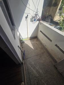 Balcony Image of 400 Sq.ft 1 BHK Builder Floor for rent in Old Double Storey, Lajpat Nagar New Delhi for Rs. 26000