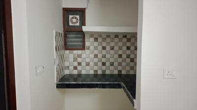 Kitchen Image of 250 Sq.ft 1 RK Builder Floor for rent in Sanjay Gram, Sector 13 Gurgaon for Rs. 14001