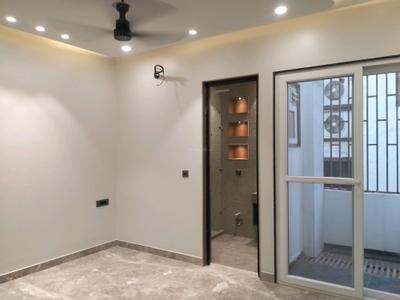 Bedroom Image of 1800 Sq.ft 3 BHK Builder Floor for sale in Vikaspuri New Delhi for Rs. 34000000