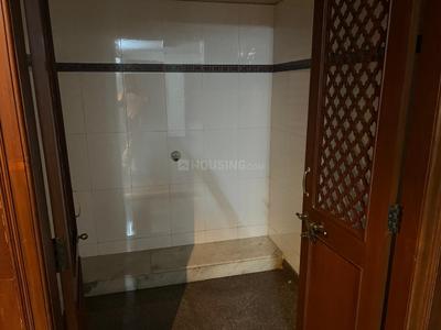Bathroom Image of 2425 Sq.ft 3 BHK Apartment / Flat for sale in Jubilee Hills Hyderabad for Rs. 25000000