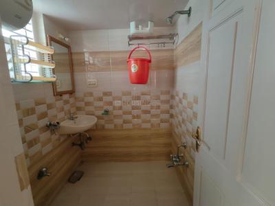 Bathroom Image of 3150 Sq.ft 3 BHK Villa for sale in Satellite Ahmedabad for Rs. 52500000