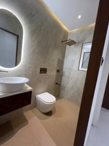 Image of 750 Sq.ft 2 BHK Apartment / Flat for sale in Rolland Vantage, Andheri West, Mumbai for Rs. 13800000