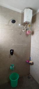 Bathroom Image of 1092 Sq.ft 3 BHK Apartment / Flat for rent in Orchid Highlife, Sama Savli Vadodara for Rs. 32000