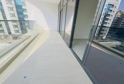 Balcony Image of 891 Sq.ft 1 BHK Apartment / Flat for rent in Dubai Silicon Oasis Dubai for Rs. 178750