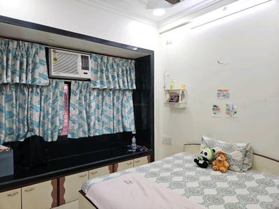 Bedroom Image of 600 Sq.ft 2 BHK Apartment / Flat for sale in Ambedkar Nagar CHS, Worli Mumbai for Rs. 33500000