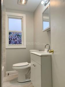 Bathroom Image of 1900 Sq.ft 3 BHK Apartment / Flat for sale in Khar Shakti Kripa CHS, Khar West Mumbai for Rs. 95000000