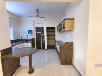 Kitchen Image of 2800 Sq.ft 4 BHK Apartment / Flat for rent in Race Course Vadodara for Rs. 55000