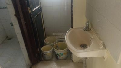 Bathroom Image of 700 Sq.ft 1 BHK Apartment / Flat for rent in Pimple Gurav Pune for Rs. 14000