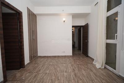 Hall Image of 934 Sq.ft 2 BHK Apartment / Flat for sale in Alpine AIG Park Avenue, Noida Extension Greater Noida for Rs. 8500000