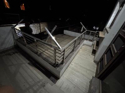 Balcony Image of 210 Sq.ft 2 BHK Independent House for rent in Sector 22 Chandigarh for Rs. 35000