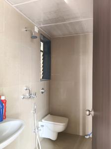 Common Bathroom Image of 568 Sq.ft 1 BHK Apartment / Flat for rent in Runwal My City Phase II Cluster 4, Usarghar Thane for Rs. 9999