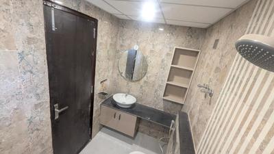 Bathroom Image of 3450 Sq.ft 4.5 BHK Apartment / Flat for rent in Jagatpura Jaipur for Rs. 66000