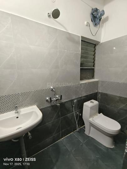 Azure properties Bathroom 1