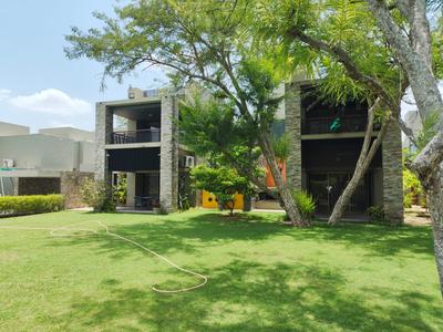 Image of 8000 Sq.ft 5 BHK Villa for rent in Riviera Greens Row House, Shantipura, Ahmedabad for Rs. 250000