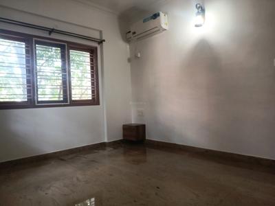Bedroom Image of 3800 Sq.ft 3 BHK Apartment / Flat for rent in RMV Extension Stage 2 Bengaluru for Rs. 64000