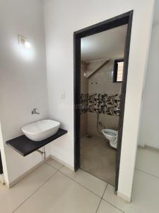 Bathroom Image of 1600 Sq.ft 3 BHK Villa for sale in Matangi Radhekrishna Villa, Dabhoi Vadodara for Rs. 6500000