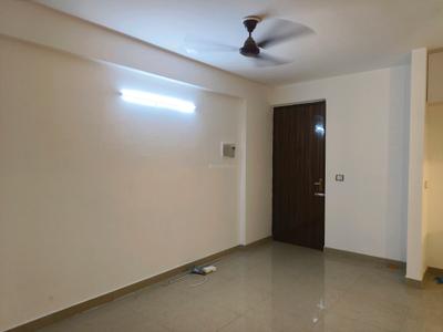 Living Room Image of 745 Sq.ft 3 BHK Apartment / Flat for sale in ROF Amaltas, Sector 92 Gurgaon for Rs. 7000000