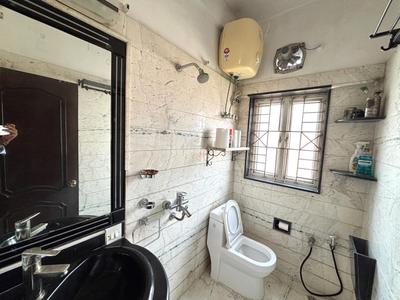 Bathroom Image of 2577 Sq.ft 2.5 BHK Duplex for sale in New Alipore Kolkata for Rs. 32500000