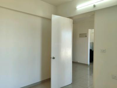Bedroom Image of 600 Sq.ft 1 BHK Apartment / Flat for sale in Mahindra Happinest Kalyan, Bhiwandi Thane for Rs. 3700000