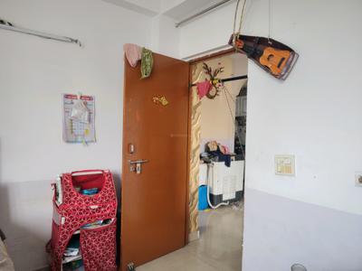 Bedroom Image of 700 Sq.ft 2 BHK Apartment / Flat for sale in Sangam Vihar New Delhi for Rs. 3200000