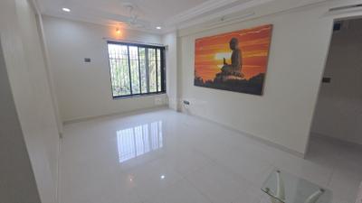 Living Room Image of 900 Sq.ft 2 BHK Apartment / Flat for rent in Kandivali West Mumbai for Rs. 45000