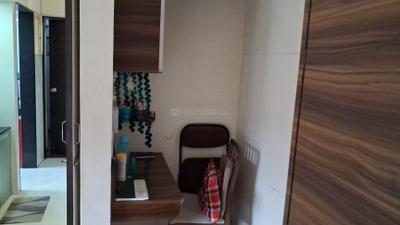 Bedroom Image of 985 Sq.ft 2 BHK Apartment / Flat for sale in Akruti Elegance, Mulund East Mumbai for Rs. 17500000