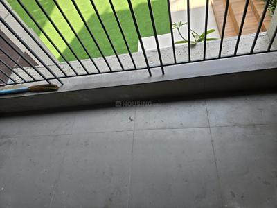 Balcony Image of 850 Sq.ft 2 BHK Apartment / Flat for rent in Purti Aroma, Rajarhat Kolkata for Rs. 21000