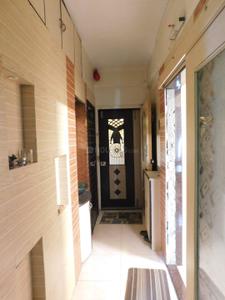 Bathroom Image of 550 Sq.ft 2 BHK Apartment / Flat for rent in Nilanjana CHS, Malad West Mumbai for Rs. 47000