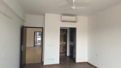 Bedroom Image of 3640 Sq.ft 3 BHK Builder Floor for rent in Independent Floors At DLF Garden City, Sector 92 Gurgaon for Rs. 57000